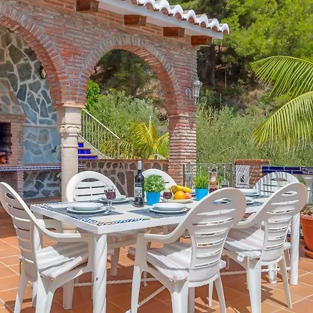 빌라 El Pedregal